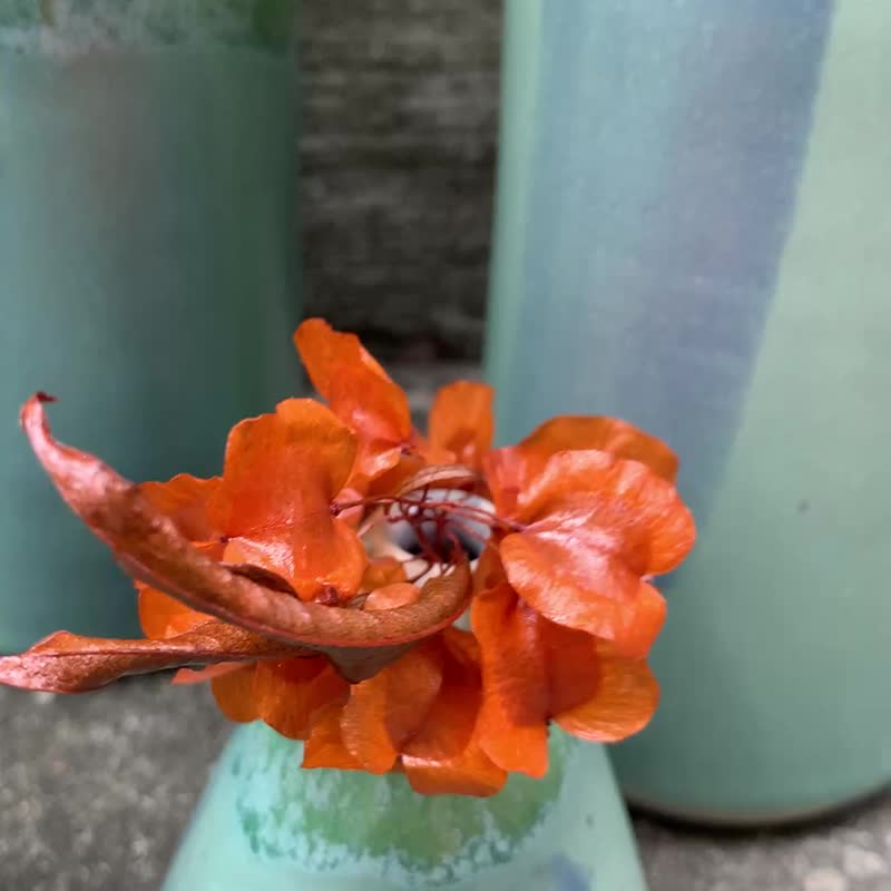 抹茶绿花器/陶瓷/手拉胚 - 花瓶/陶器 - 陶 绿色