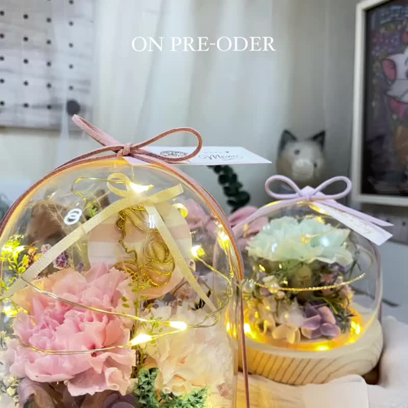【预购】母亲节康乃馨小花盅/永生康乃馨/小夜灯/玻璃花盅 - 干燥花/捧花 - 植物．花 