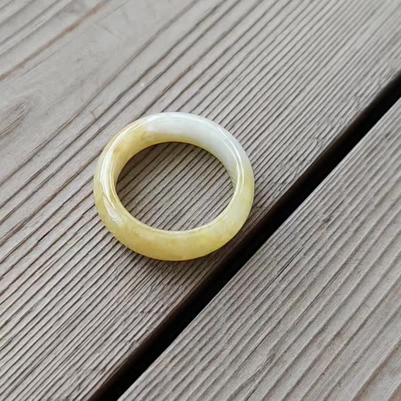 【亲翠】JA-00196 三分之二复古冰雪梨茶黄 14 号戒圈・秋日茶香款 - 戒指 - 玉石 黄色