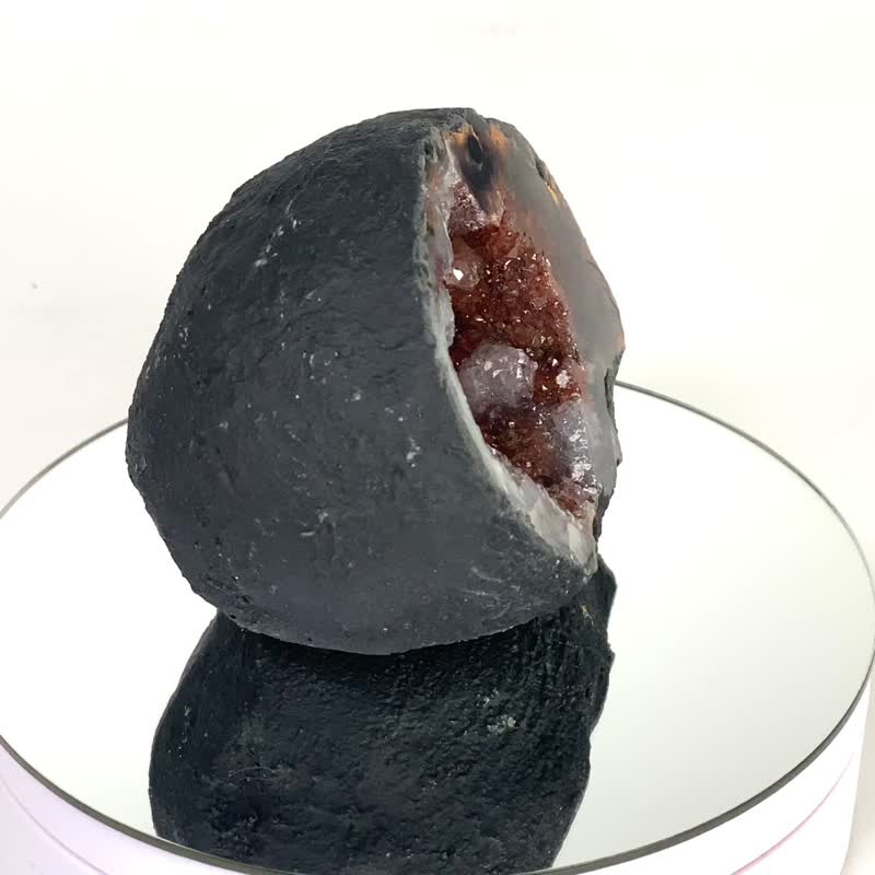 乌拉圭魔幻星空洞 780523 - 摆饰 - 水晶 多色
