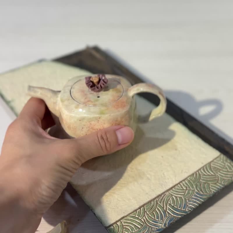 微醺系列薄胎壶 - 茶具/茶杯 - 陶 