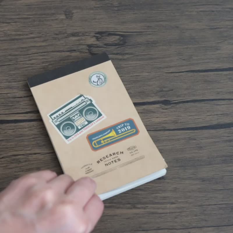RESEARCH NOTES 速干可撕便笺本 绯红 - 笔记本/手帐 - 纸 红色
