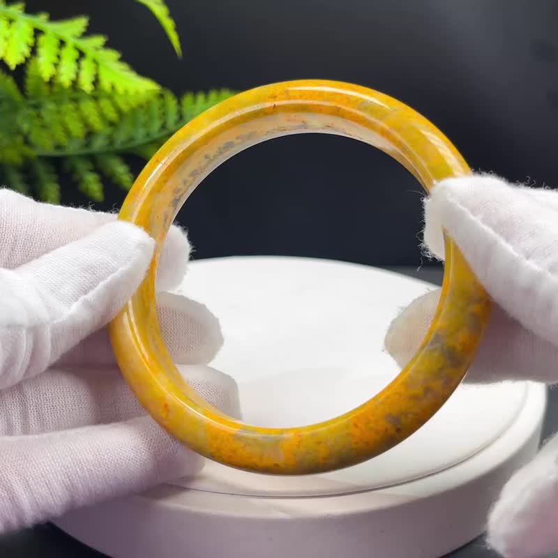 大黄蜂碧玉手镯 63MM 高瓷玉化金腰带 印度尼西亚宝石 积极主动 - 手链/手环 - 宝石 黄色