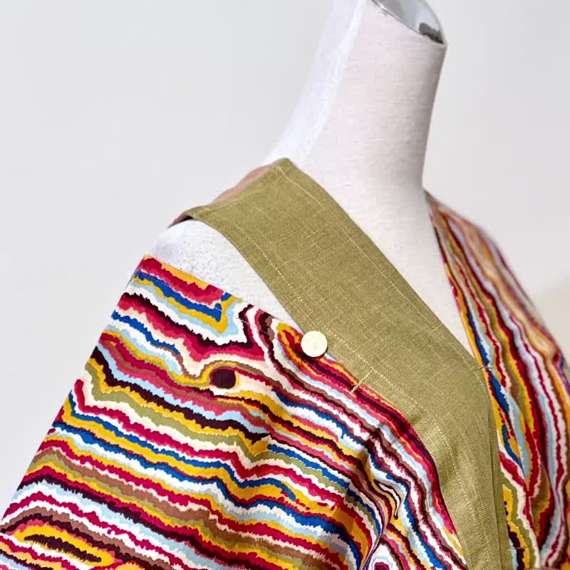 大地女神橘黄彩色矿石图腾撞色造型纯棉四角衣罩衫 - 女装衬衫 - 棉．麻 多色