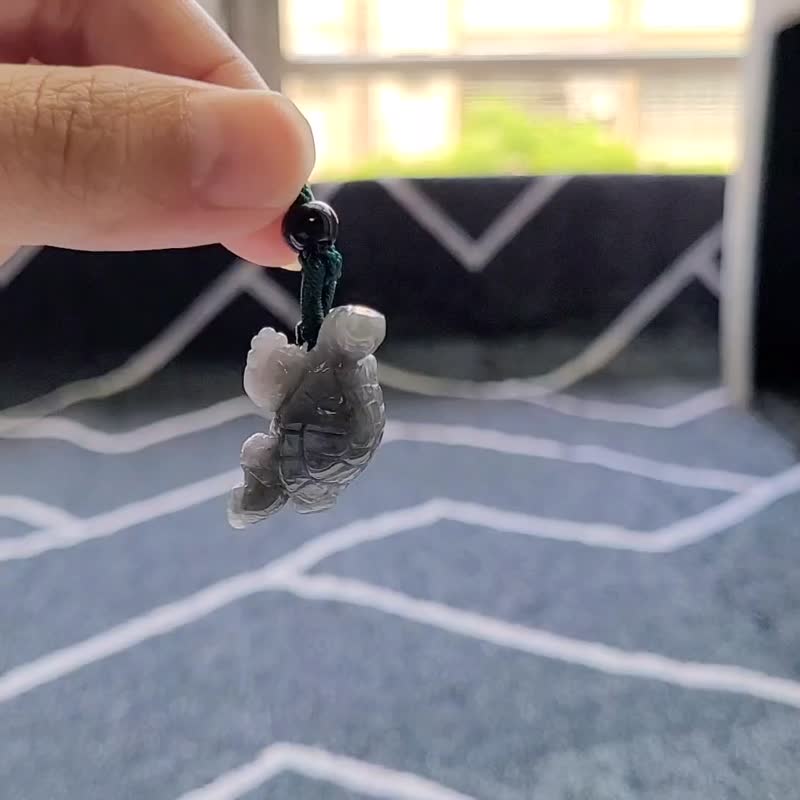 【亲翠】天然翡翠 极厚疗愈脚掌手工写实乌龟项链 - 项链 - 玉石 灰色