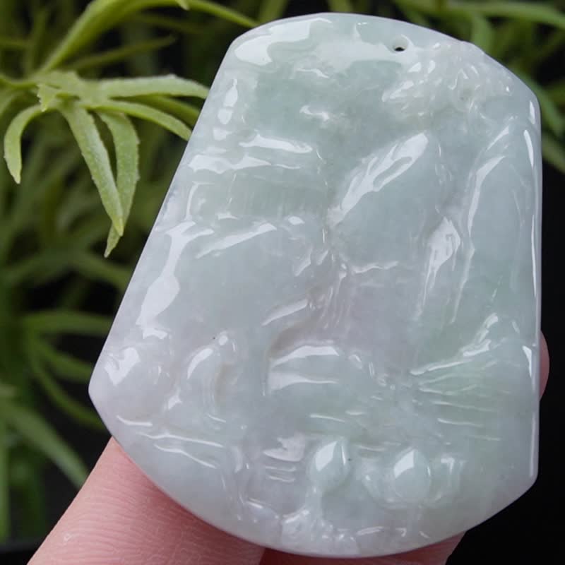 淡绿翡翠山水牌项链 | 天然缅甸玉翡翠A货 | 送礼 - 项链 - 玉石 绿色