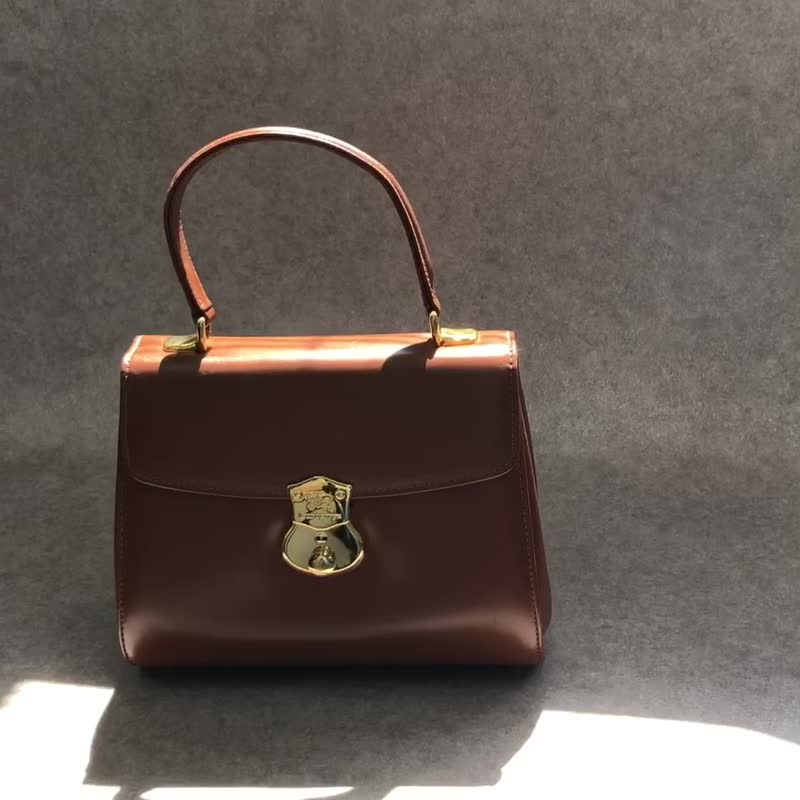 [日本直送，全新二手包] BURBERRY 复古棕顶部提手手提包 (6wvw6e) - 手提包/手提袋 - 真皮 咖啡色