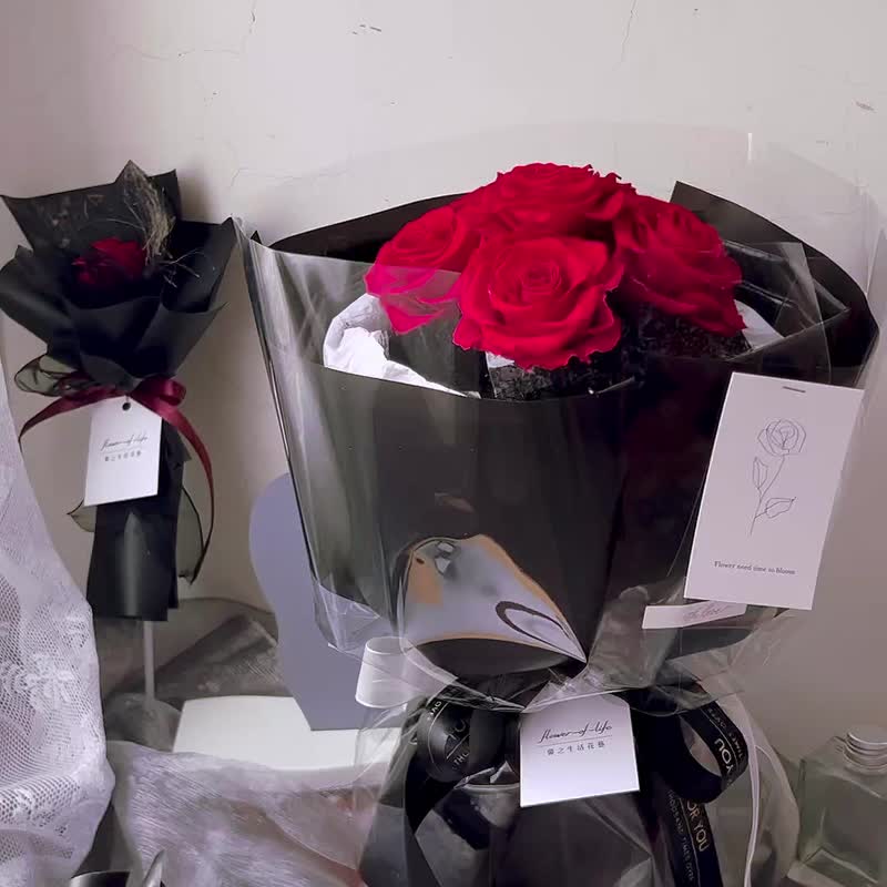 【情人节花束】flower-of-life 俄式红玫瑰花束 日本永生玫瑰 - 干燥花/捧花 - 植物．花 红色