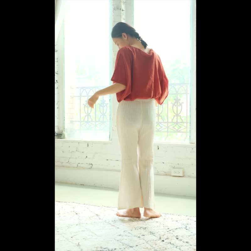宽版平领下摆缩口上衣 / 慕斯布 黑 - 女装上衣 - 棉．麻 黑色