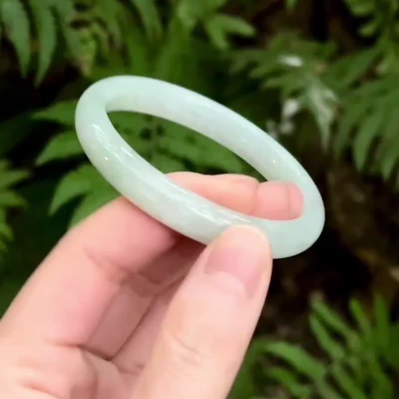 冰种 缅甸翡翠 A玉 玉镯 • 冰种洒金青碧翡翠福镯 - 手链/手环 - 石头 绿色