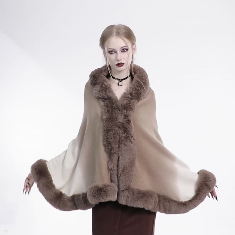 哥德雪松女巫护符吊坠毛线斗篷 / 宽松版型 - 女装休闲/机能外套 - 其他材质 银色