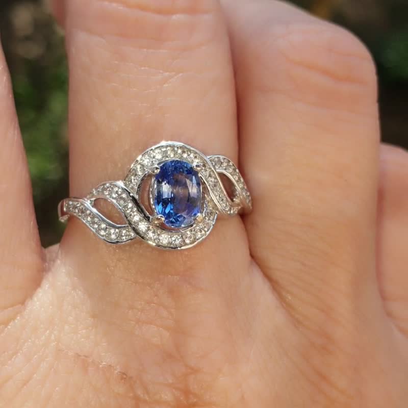 Blue Sapphire Engagement Ring 9k White Gold with White Sapphire Gemstones - 戒指 - 其他金属 咖啡色