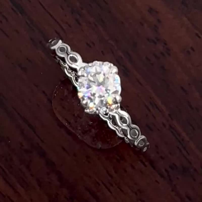 【Hee 轻珠宝】0.40ct 莫桑钻 925银 日常戒指 - 戒指 - 银 