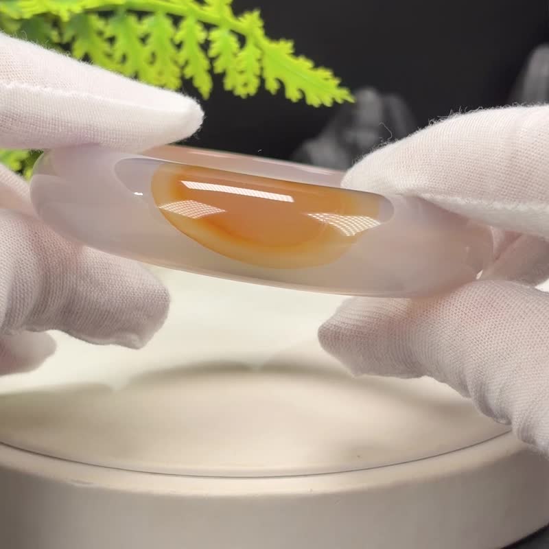 浅紫调玛瑙手镯 57MM 冰透起光干净 俏锦鲤色 玉髓手环 灵性直觉 - 手链/手环 - 半宝石 