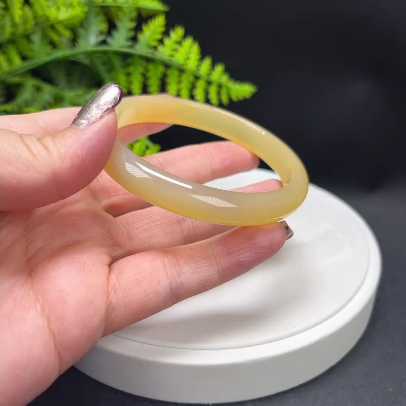 精品 金色玛瑙手镯 63MM 冰润起光玉髓手环 金条子 祥瑞财富贵气 - 手链/手环 - 半宝石 金色