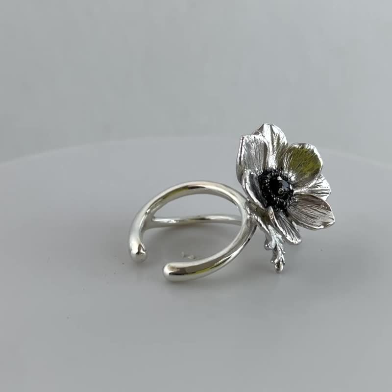 【可选诞生石】银莲花 925 纯银耳骨夹 - 其他 - 纯银 银色