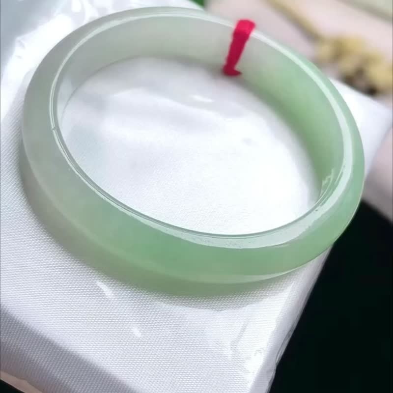 冰种 天然翡翠 缅甸 A玉 玉镯 • 冰种果绿翡翠贵妃镯 - 手链/手环 - 玉石 绿色
