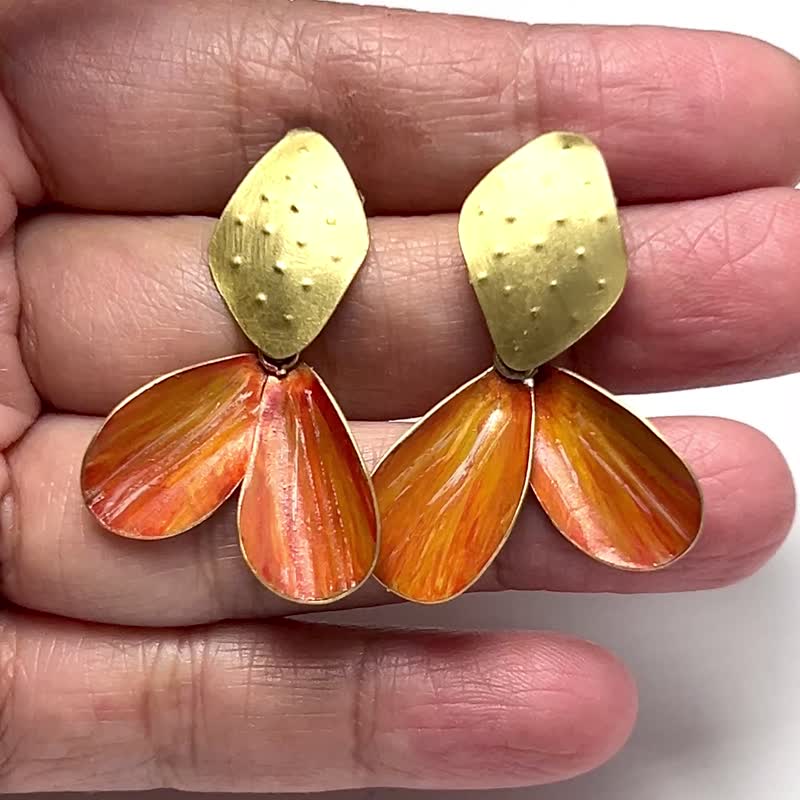 【Misty Dots 】MDBE01 绘画植物耳环/ 黄铜/ 手工礼物/ 定制化 - 耳环/耳夹 - 铜/黄铜 红色