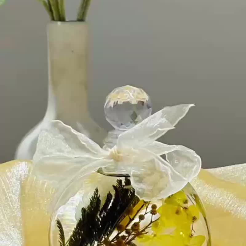 岚缇花香室 永生花浮游花灯 母亲节礼物/生日礼物/毕业礼物/夜灯 - 干燥花/捧花 - 玻璃 