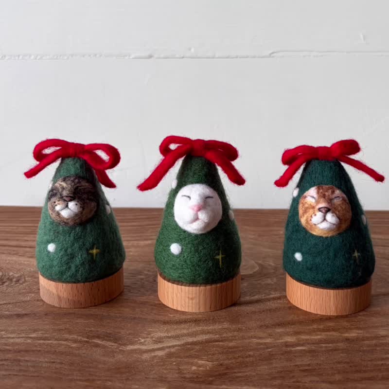 【客制化礼物】躲猫猫圣诞树/羊毛毡/饰品收纳架/猫咪脸订制 - 摆饰 - 羊毛 绿色