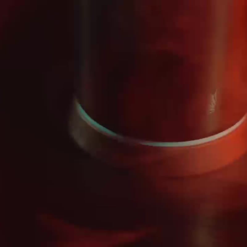 【孔雀Peacock】650ML  运动保温杯 一键式吸管(防滑手提)-蓝黑 - 保温瓶/保温杯 - 不锈钢 蓝色