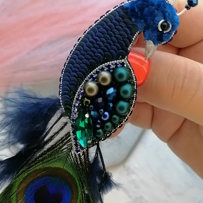 Peacock brooch, Blue brooch, Bird brooch, Beaded brooch, Green brooch - 胸针 - 其他材质 蓝色