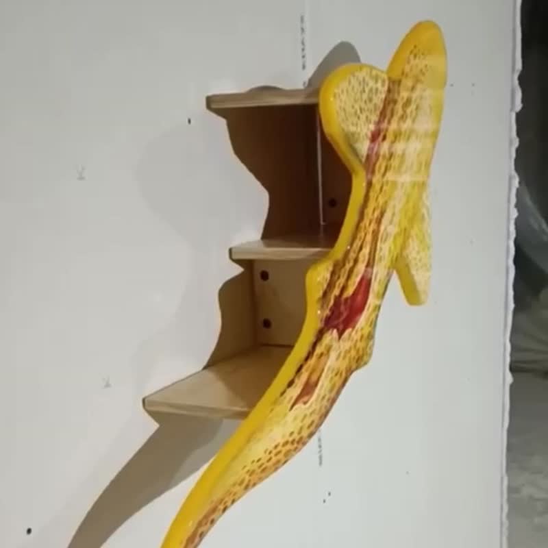 柠檬鲨形状的墙壁装饰木架子 - 墙贴/壁贴 - 木头 橘色