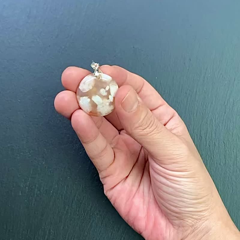 樱花玛瑙 天然粉嫩果冻体油画风格 增强运势   925纯银钛钢项链 - 项链 - 水晶 多色