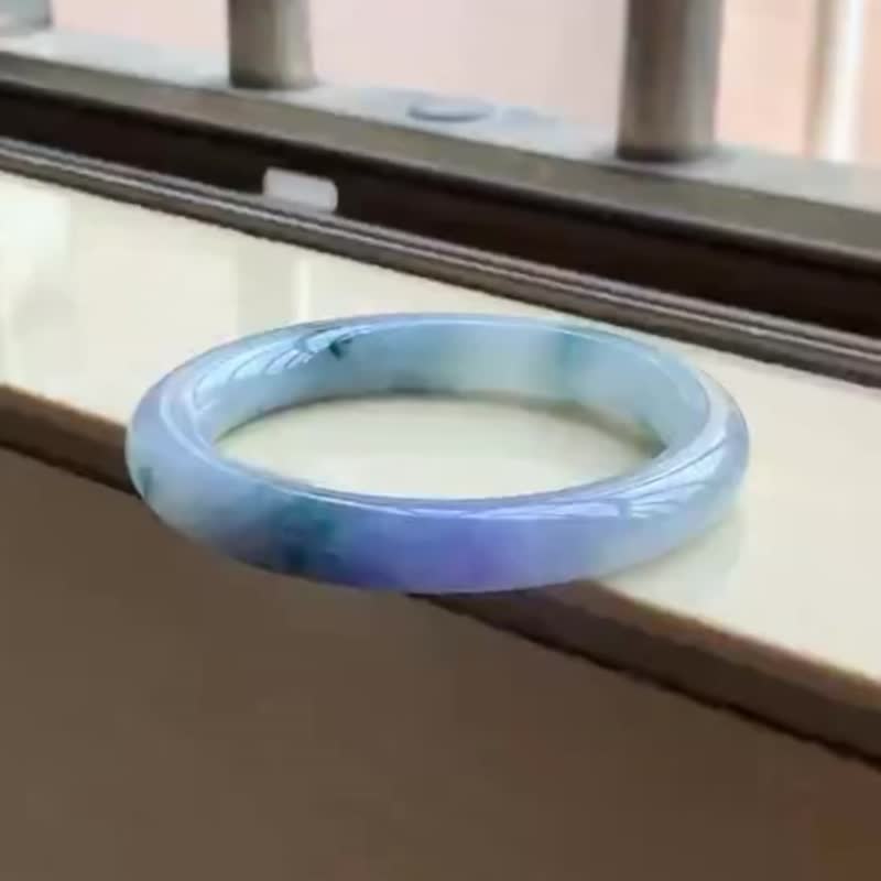 冰种翡翠天然翡翠玉镯A玉手镯 玉鈪 • 糯冰种蓝紫飘花翡翠圆镯 - 手链/手环 - 玉石 蓝色