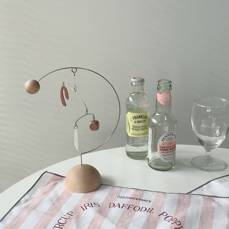 Libra desk mobile - 摆饰 - 木头 