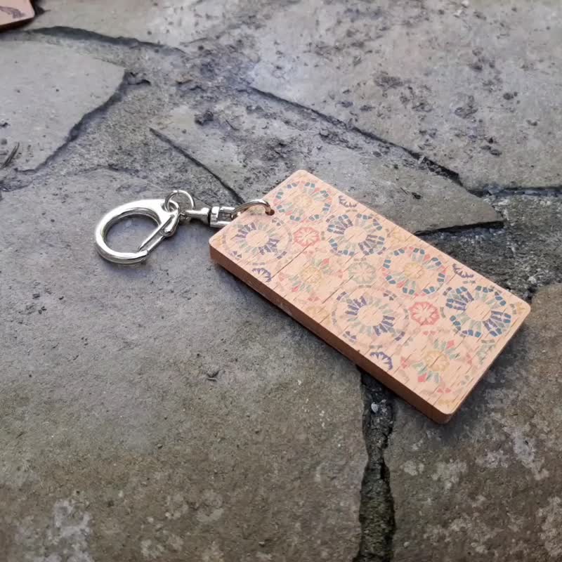 木质钥匙圈 花样 客制化礼物 雷射雕刻 - 钥匙链/钥匙包 - 木头 多色