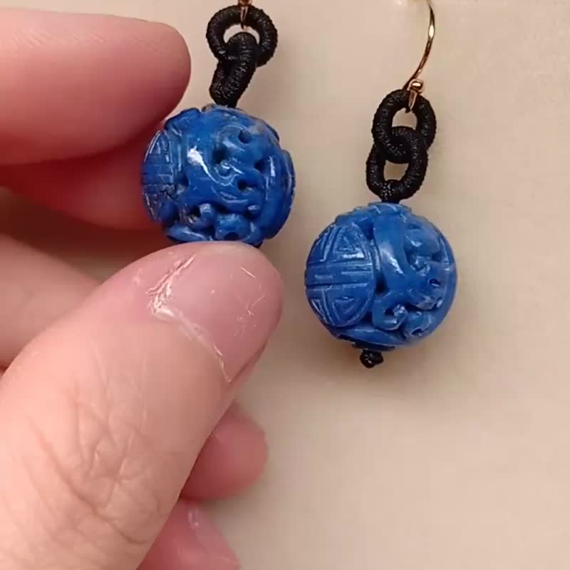 老青金石雕刻手编耳环 – 纯设计 SD-096 - 耳环/耳夹 - 半宝石 蓝色