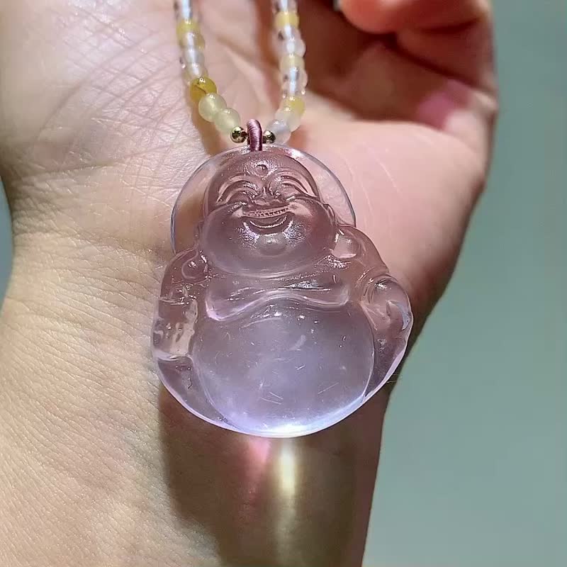 天然莫桑比克粉水晶自在佛 笑面佛 佛公吊坠 颜色粉润 全净体透 - 吊饰 - 水晶 