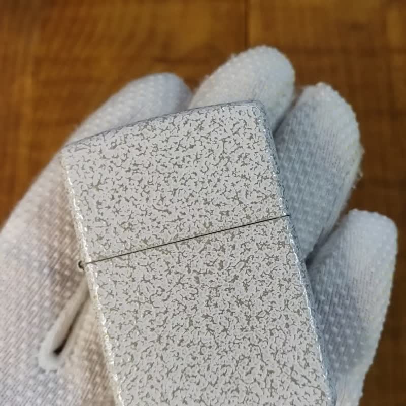 【ZIPPO官方旗舰店】 水银玻璃亮漆(素面)防风打火机 49181 - 其他 - 铜/黄铜 白色