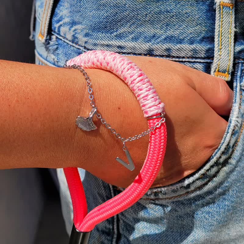 不褪色！定制英文字母手腕挂绳连夹片 手机手腕绳 7 色 莓果粉 - 挂绳/吊绳 - 其他人造纤维 粉红色