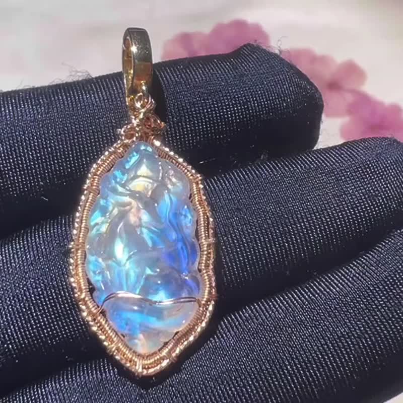 纯手工制作进口14K包金绕线九尾狐月亮石宝石项链 - 项链 - 宝石 多色