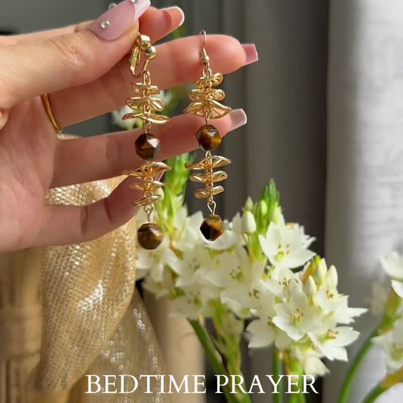 geometric irregular round natural agate stone earrings - 耳环/耳夹 - 铜/黄铜 金色