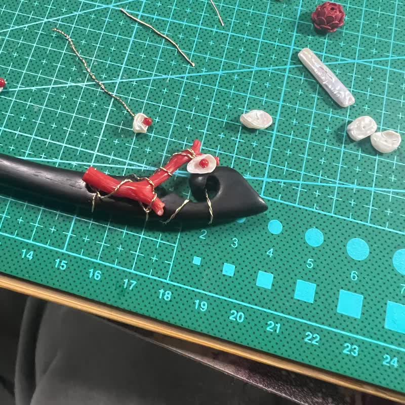 纯手工进口14K包金绕线开枝散叶宝石紫光檀木发簪 - 发饰 - 宝石 多色