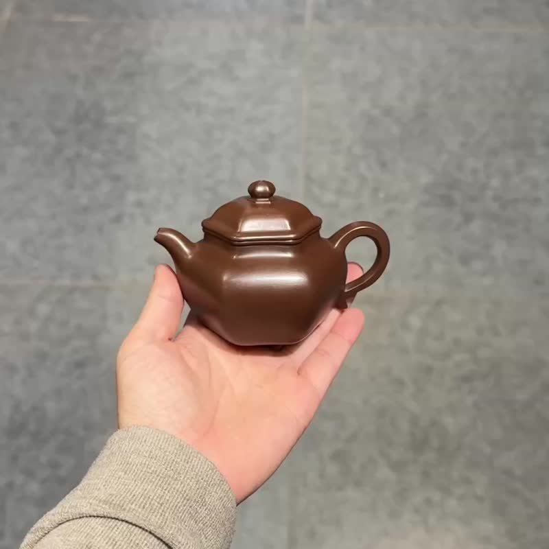 小莲子 全手工容量130cc老紫泥整器凹凸有致贯通自如 - 茶具/茶杯 - 陶 