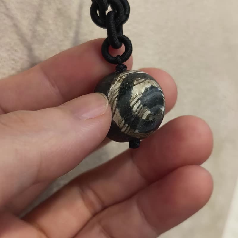 黑玛瑙珠 手工编结项链 – 老件 – 纯设计 SD-039 - 其他 - 玉石 黑色