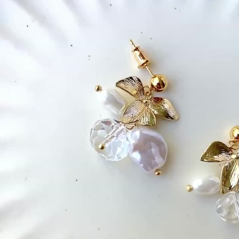 婚嫁珍珠水晶18K耳环/ 结婚耳环/ 裙褂耳环/中式耳环 - 耳环/耳夹 - 珍珠 