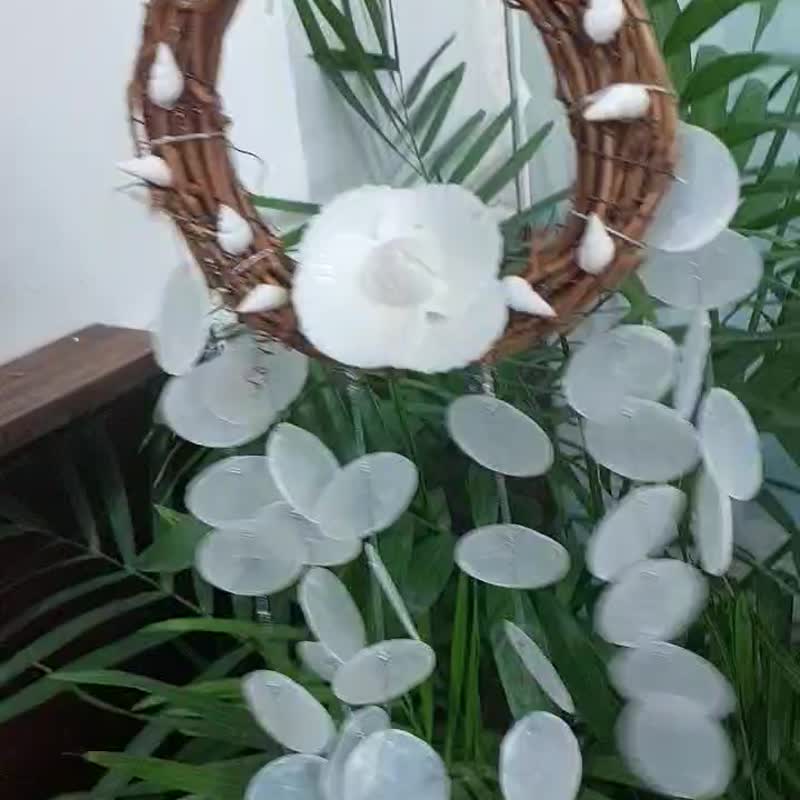 天然贝壳风铃花环-手作 海岸风 门挂-墙面装饰 - 门帘/门牌 - 其他材质 白色