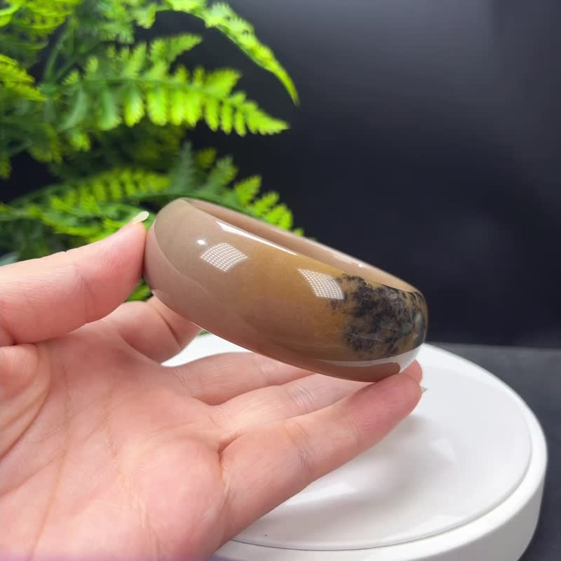 石英岩玉手镯 65MM 奶茶色飘树枝纹草花玉手环 灵性招财辟邪平安 - 手链/手环 - 玉石 