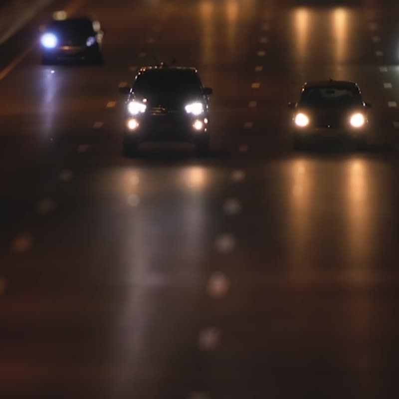 Bone 蹦克 / 逗扣香氛灯 精油扩香小夜灯 下单即赠礼物袋 情人节 - 灯具/灯饰 - 硅胶 多色