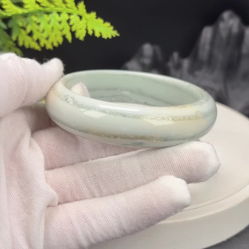 浅蓝色 阿拉善玛瑙手镯 60MM 高瓷玉化聚宝盆 戈壁玉髓手环 女款 - 手链/手环 - 半宝石 蓝色