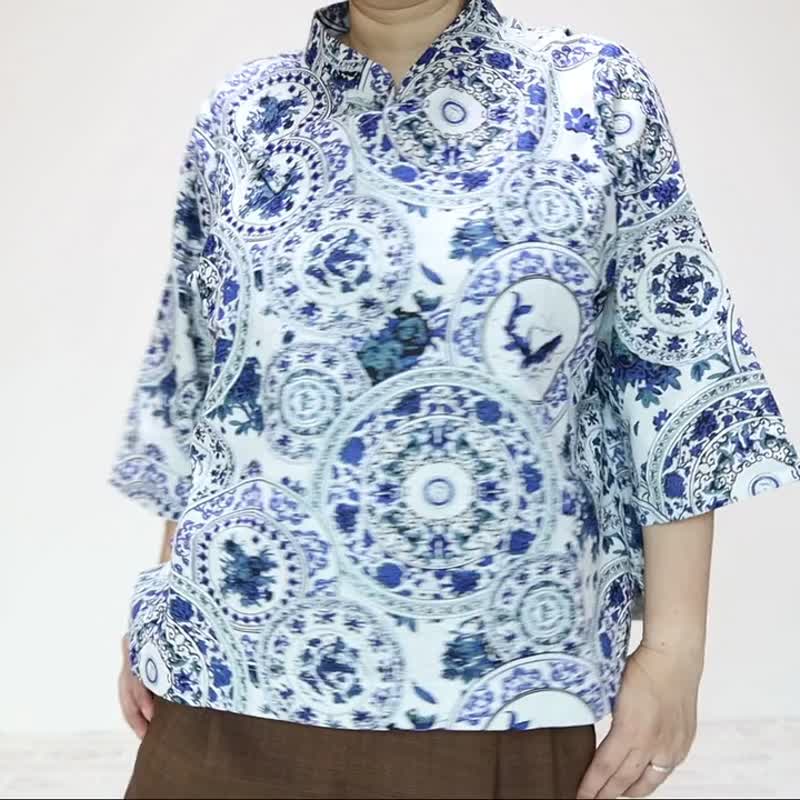 旗袍领衬衫 蓝色 Chinoiserie 风格领口 宽松设计 香港迷 - 女装衬衫 - 棉 蓝色