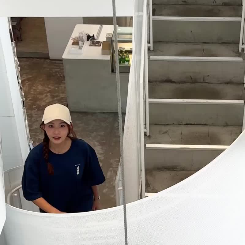 麻糬兔上山下海-oversized T-shirt(深灰黑) - 其他 - 棉．麻 灰色