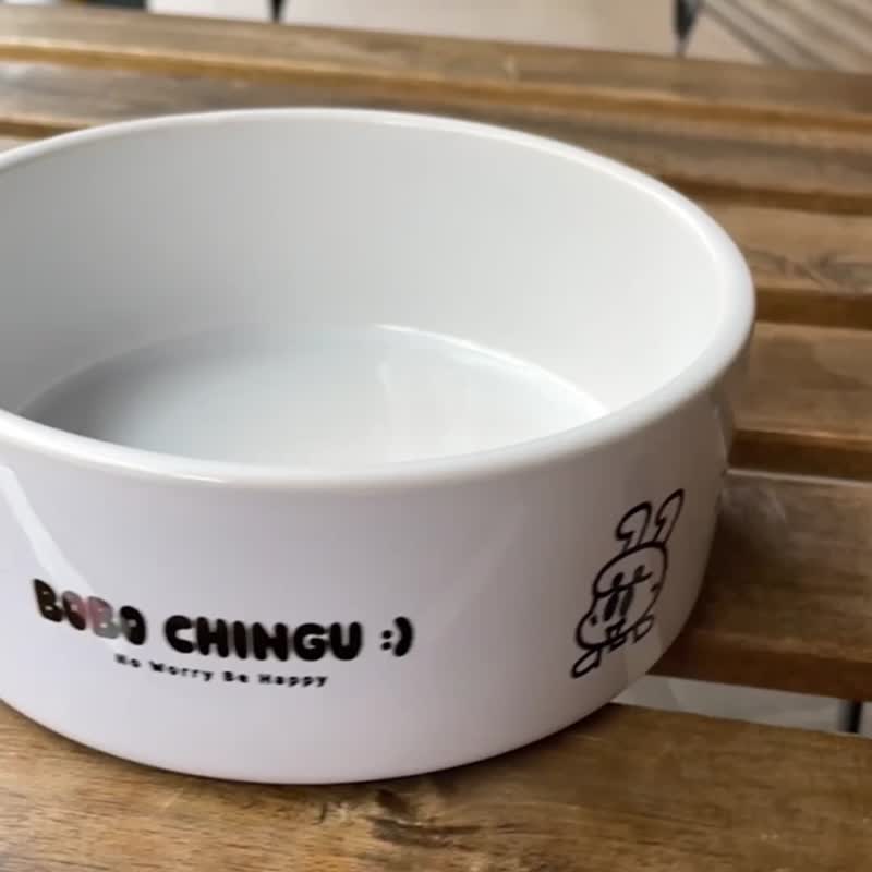 BOBO CHINGU :) 平口陶瓷碗 毛孩吃香香的碗 - 碗 - 其他材质 白色