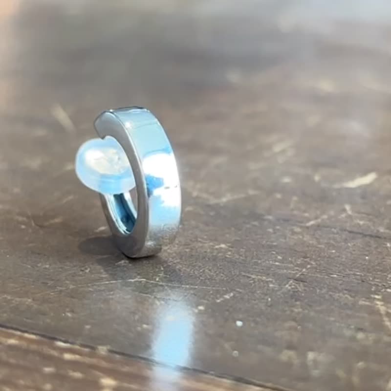 简约男士耳骨夹 / 纯银925 单边贩售 / 银饰 / 日本制造 / 包邮 / 送礼首选 / ER06 - 耳环/耳夹 - 纯银 