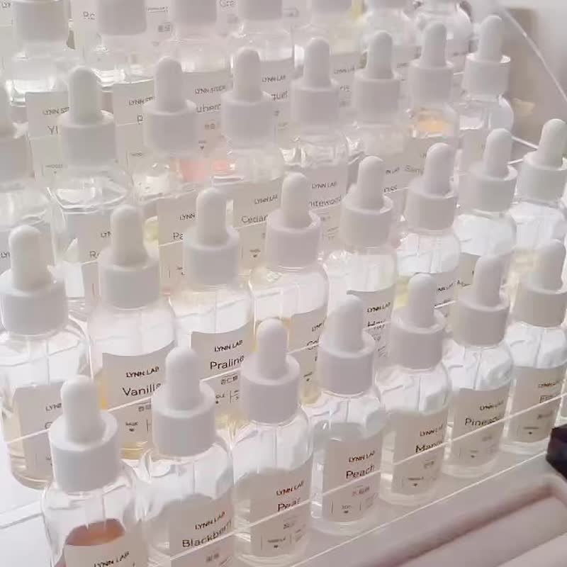 新竹/竹北 迷你调香体验课 打造你的专属10ml 随身香水 新竹手作 - 蜡烛/香氛 - 其他材质 